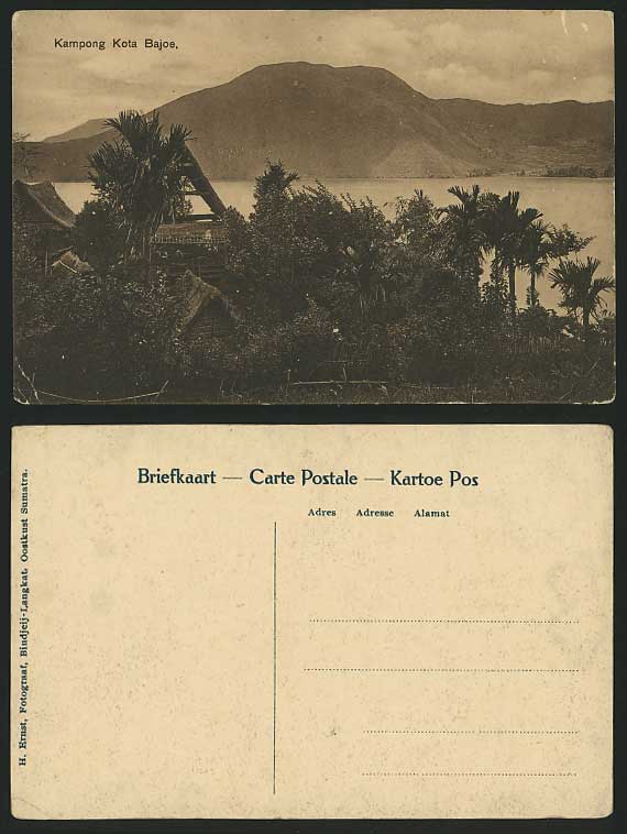 Indonesia DEI Old B/W Postcard Huts KAMPONG KOTA BAJOE