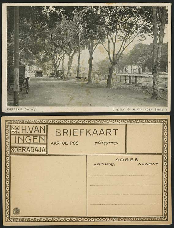 Indonesia D.E.I. Old Postcard SURABAYA Genteng / Street