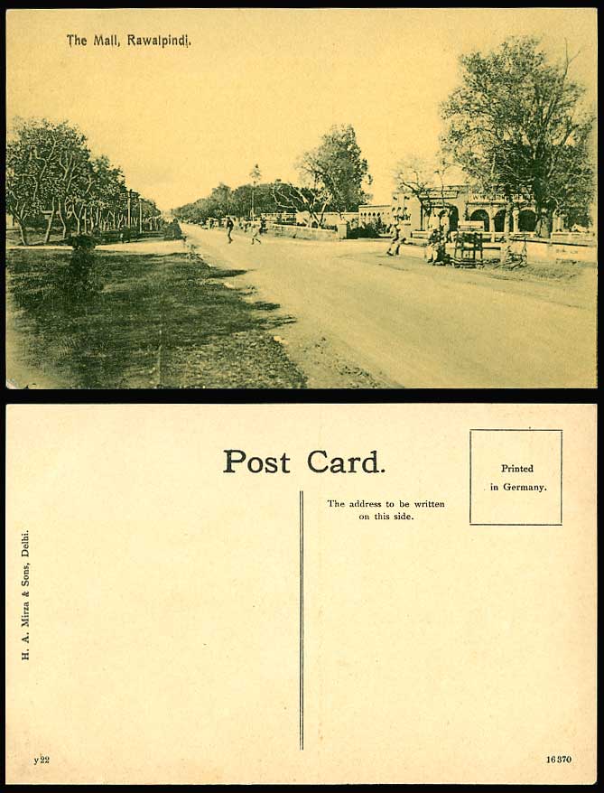 Pakistan Old Postcard THE MALL, RAWALPINDI Street Scene a Building with W.W. etc