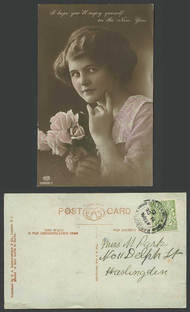 Glamour Lady Glamorous Woman Flowers, Enjoy New Year 1915 Old Colour RP Postcard