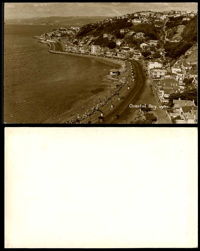 New Zealand Old RP Postcard ORIENTAL BAY Wellington Bandstand Street Scene Beach