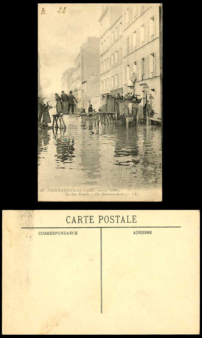 PARIS FLOOD 1910 Old Postcard La Rue Rouelle, Un Demenagement, Horse Cart Bridge