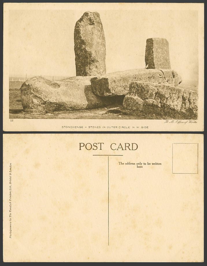 Stonehenge Stones in Outer Circle N.W. Side, Salisbury Wiltshire Old Postcard 12