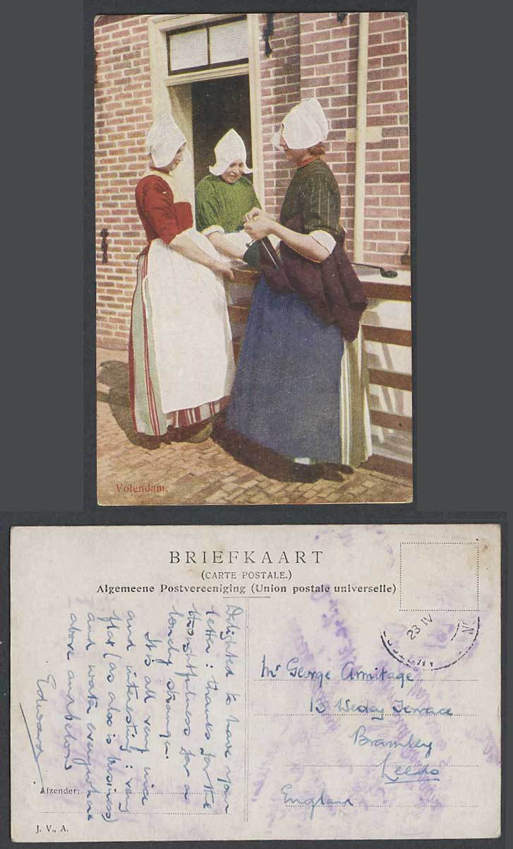 Netherlands VOLENDAM Old Colour Postcard Dutch Women Ladies Traditional Costumes