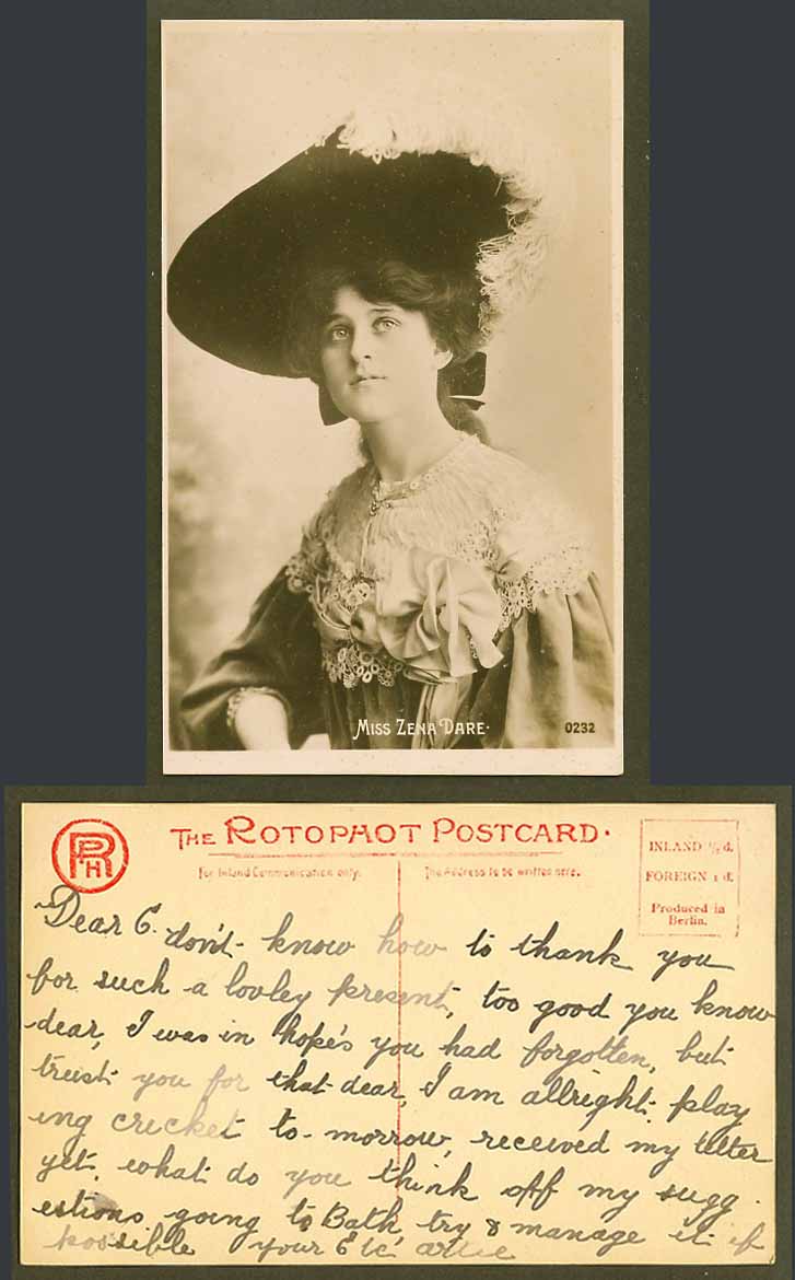 Edwardian Actress Miss ZENA DARE wearing a Big Large Hat Old Real Photo Postcard