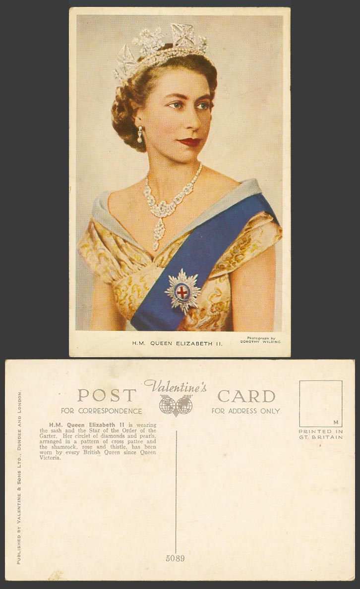 H.M. Queen Elizabeth II Red Cross Medal, Photograph Dorothy Wilding Old Postcard