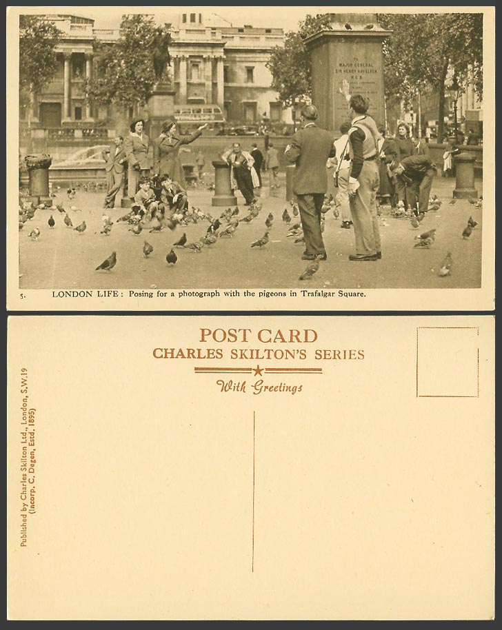 London Life Old Postcard Posing for Photo with Pigeons Birds in Trafalgar Square