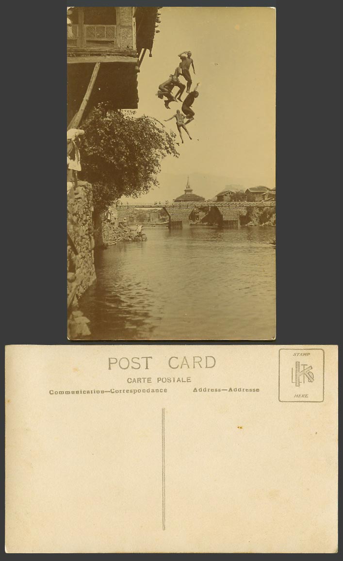 India Old Real Photo Postcard Kashmir Srinagar Bridge River Scene, Divers Diving