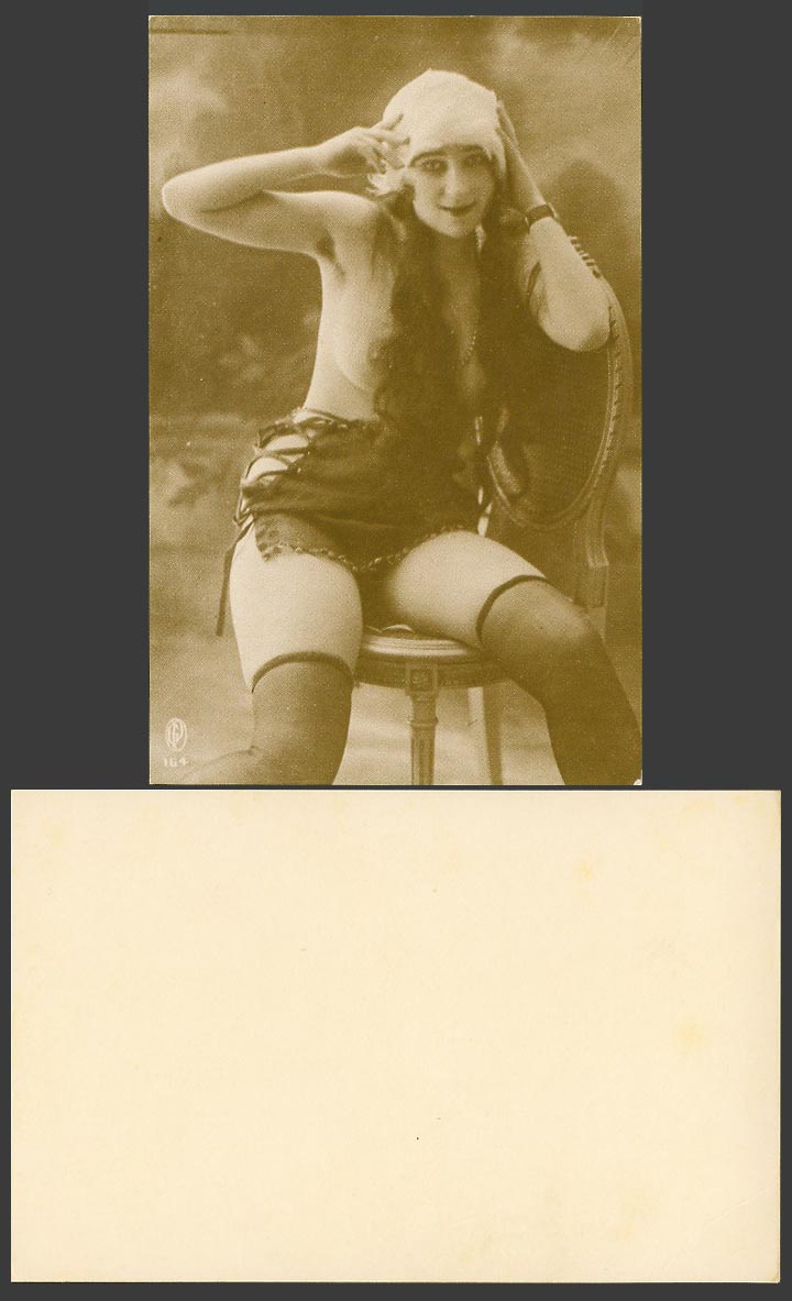 Erotic Glamour Lady Glamorous Woman Girl wearing Stockings, French Card No. 164