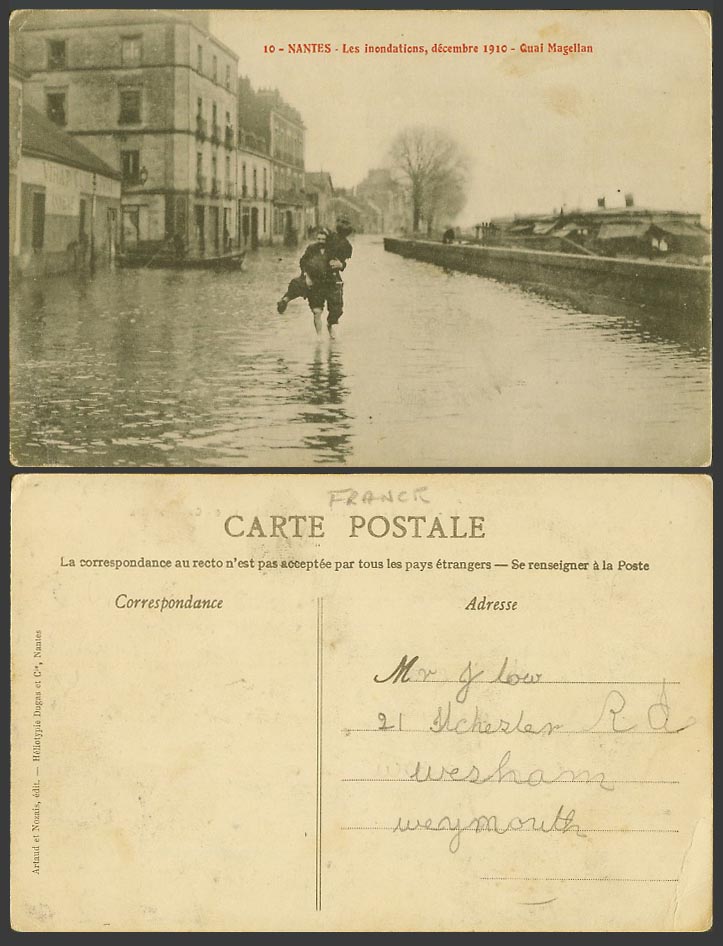 France Nantes Inonde FLOOD 1910 Old Postcard Quai Magellan Quay, Man Carry Woman