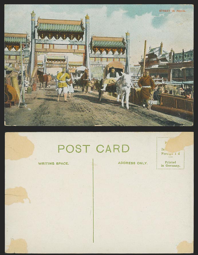 China Old Colour Postcard Street Scene in Pekin Peking, Gates Horse & Mule Carts