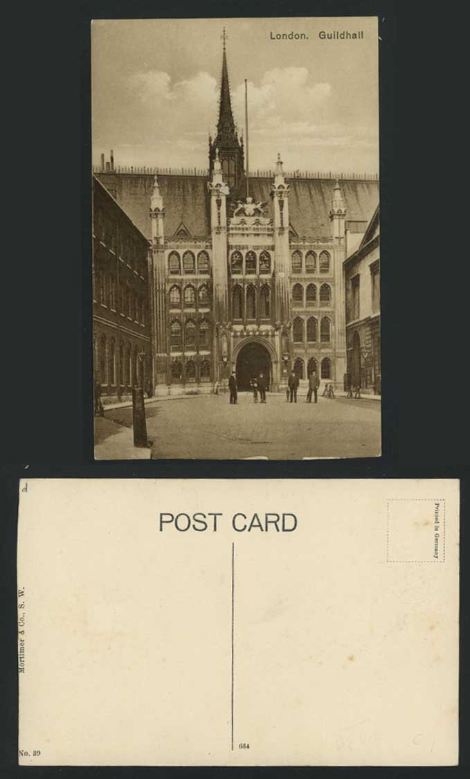 London Old Postcard THE GUILDHALL - Gate, Men & Bicycle