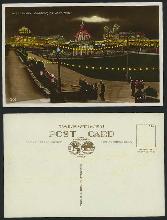 Great Yarmouth Old Postcard Wellington Gardens by Night