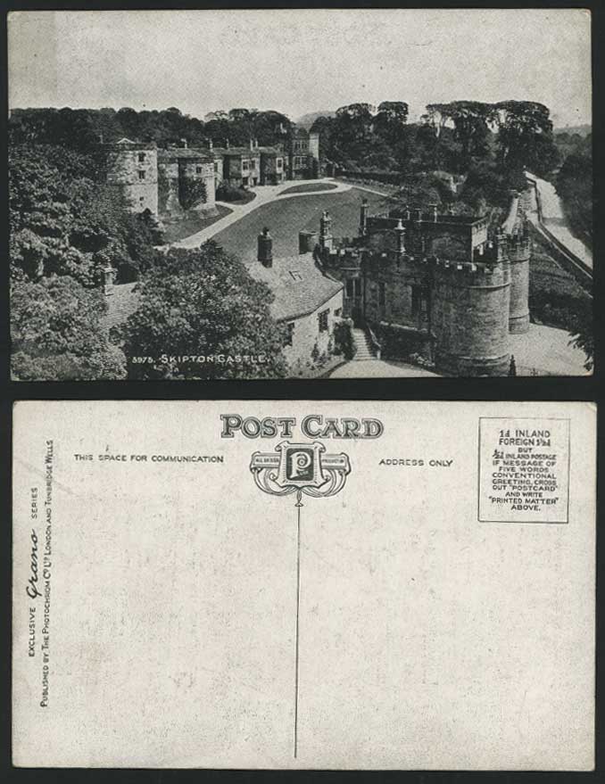 Yorkshire Old Postcard THE SKIPTON CASTLE Panorama View